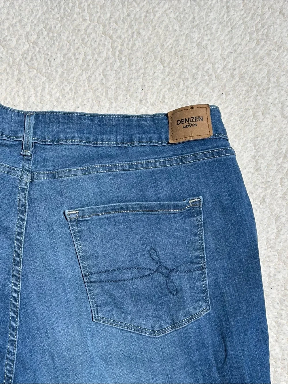 Levi’s Denizen Women’s Mid Rise Bermuda Denim Shorts.